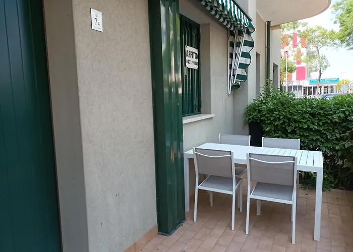 Trilocale Piano Terra Con Doppi Servizi Piazza Aurora * Lido di Jesolo